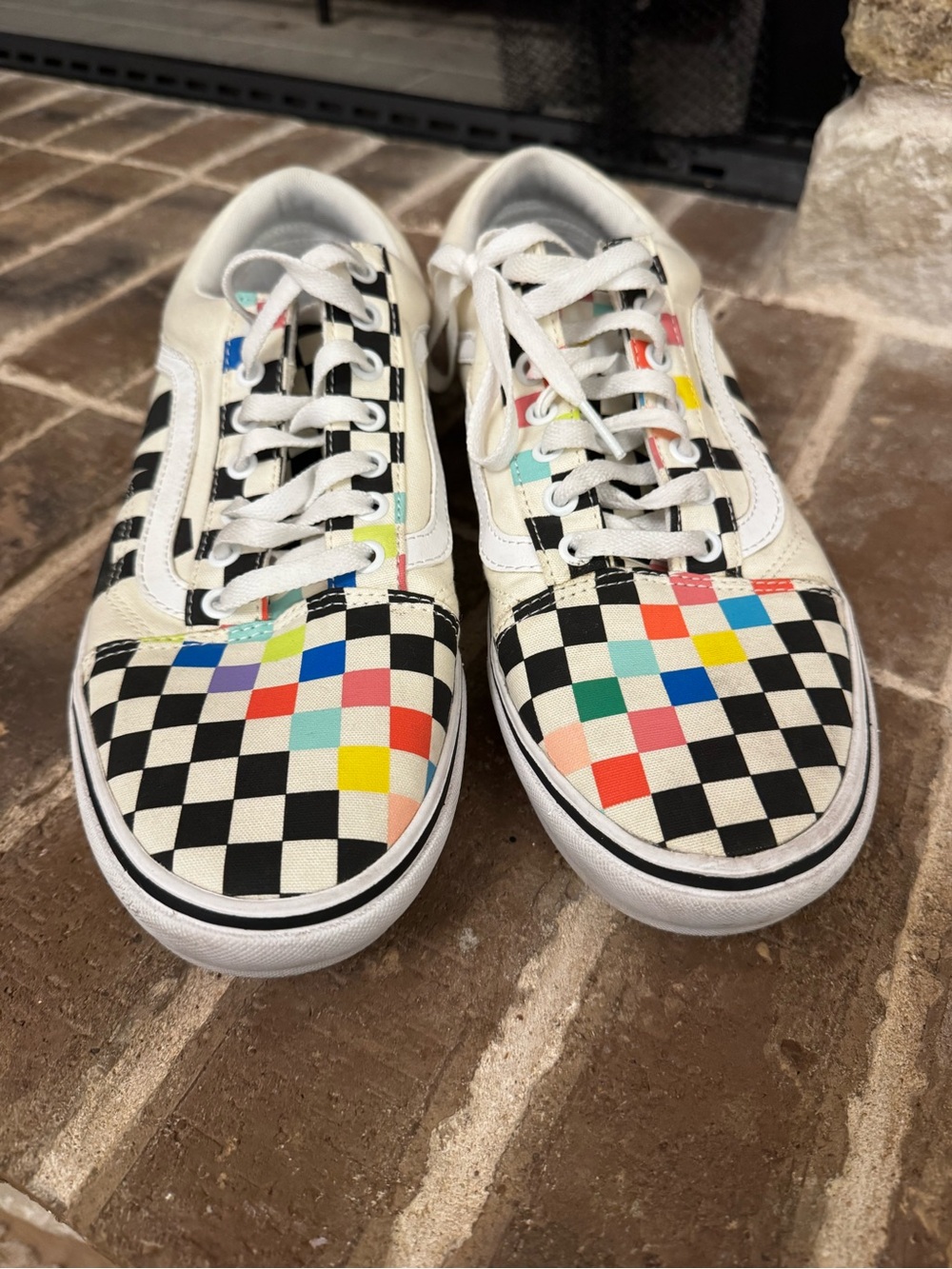 Vans MoMA Checkerboard Rainbow Old Skool Sneakers - White/Black/Multicolor - Picture 1 of 5